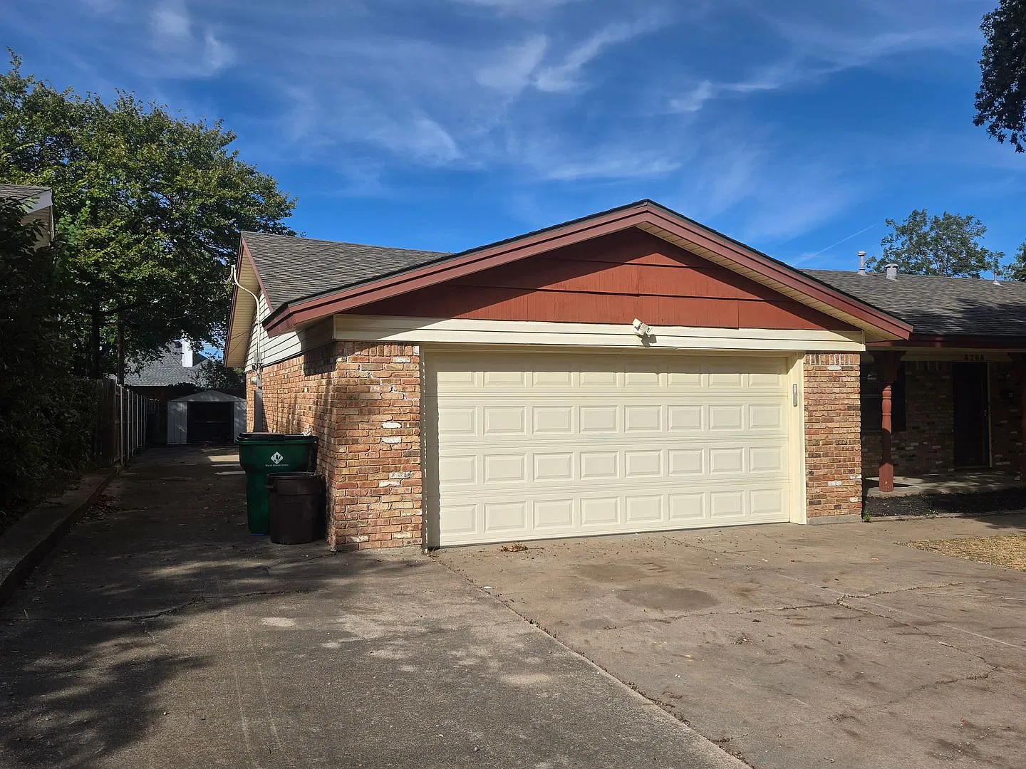 5705 Starlight Dr, Fort Worth, TX 76117 — Photo 2