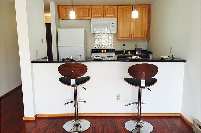 1st image of 17431 Ambaum Blvd S Unit D53