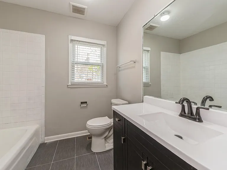 856 E Capri Dr #1 — Photo 12