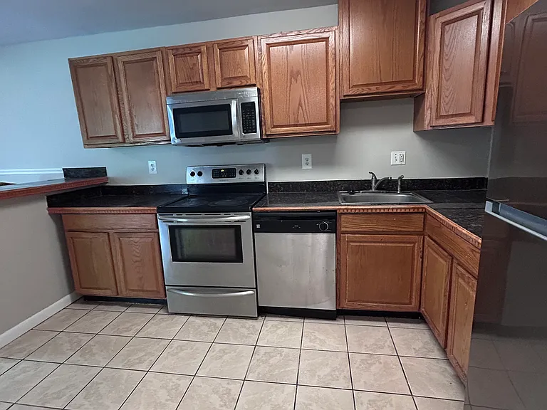 10120 Scotch Hill Dr #10120 — Photo 5