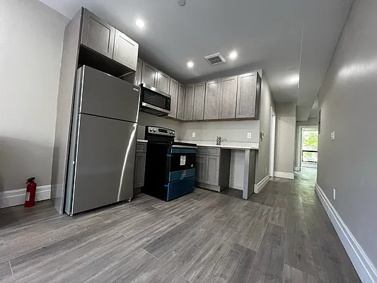 Rented by JB Mac Real Estate Inc. | media 1