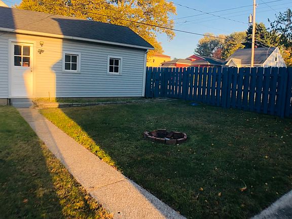 3rd image of 2606 Fairmount Pkwy #1