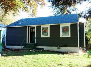 109 NW 104th St, Seattle, WA 98177
