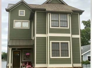 2532 Wolfs Point Dr, Rochester, IN 46975