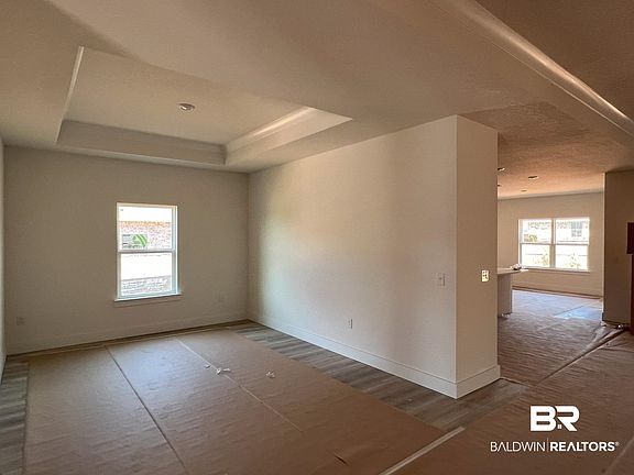5th image of 24994 Raynagua Blvd