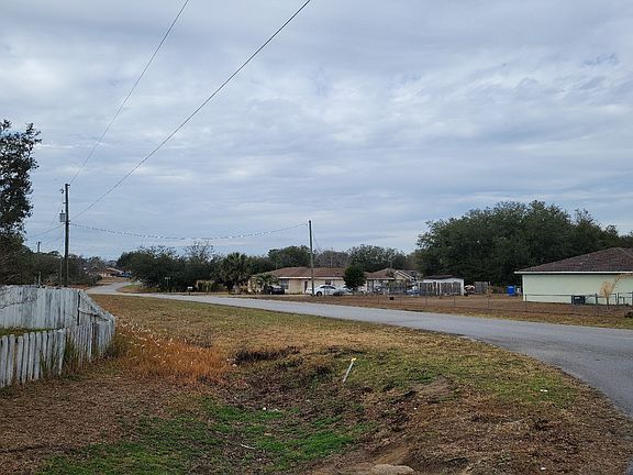 4th image of 9 Pine Pass Ct