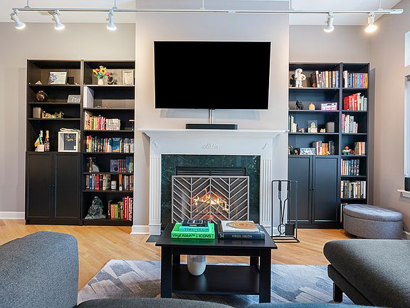 4th image of 625 W Patterson Ave APT 2W