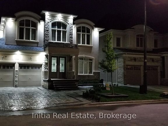 2nd image of 12 Erintown Cres S