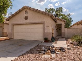 2122 N Garrett Dr, Chandler, AZ 85225