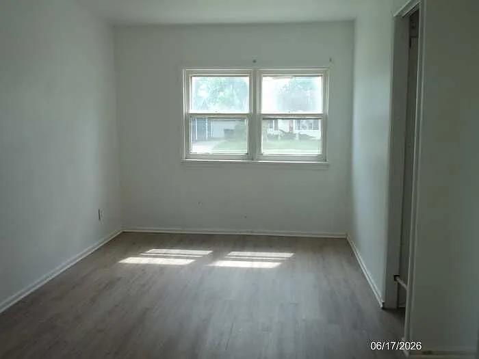 26751 Belanger St — Photo 7
