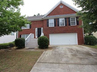 748 Castlebrooke Way, Lawrenceville, GA 30045