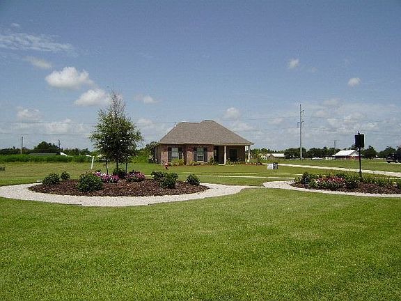 2nd image of 138 Dicharry Ct