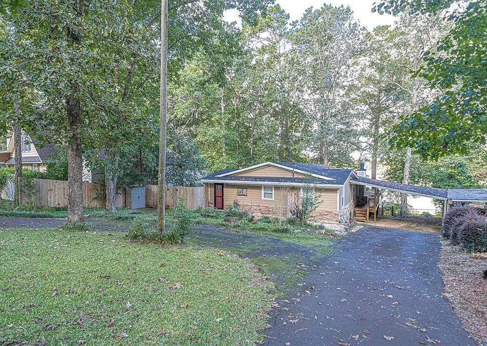 1st image of 242 Shelton Dr