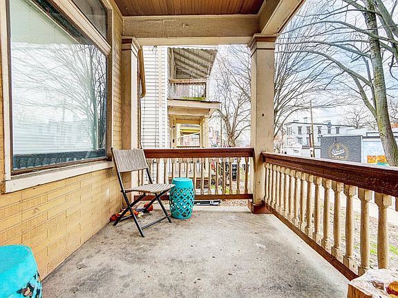 5th image of 2304 W Clifton Ave