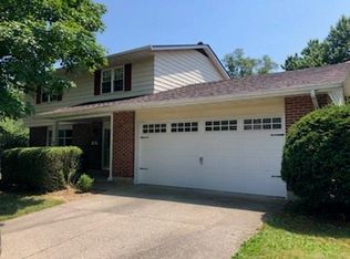 330 Bellaire Dr, Fairborn, OH 45324