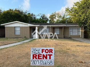 530 Artemis Dr, San Antonio, TX 78218