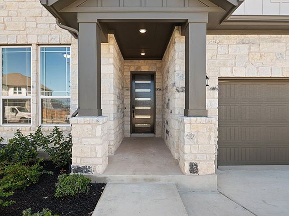 Exterior Style L
