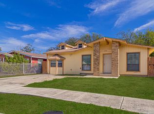 530 Valley Park Dr, San Antonio, TX 78227