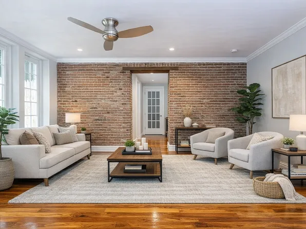 1590 Lexington Avenue image 1 of 6