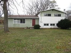 241 Brandt Ave photo 1