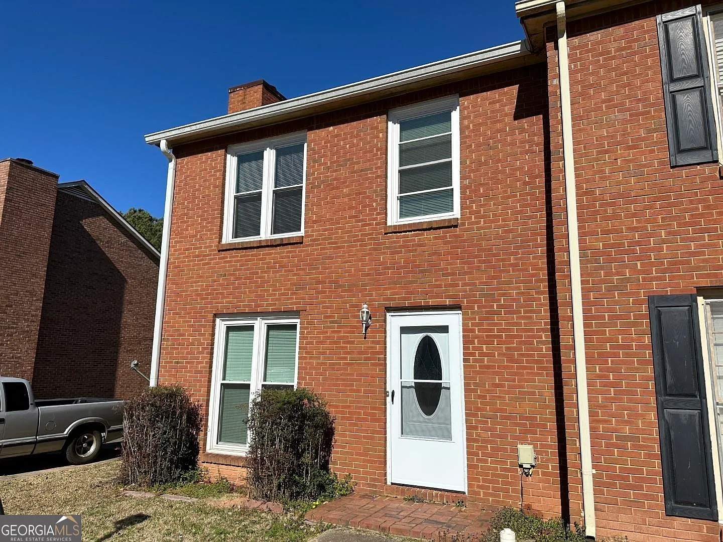 2 bed, 2.5 bath, 1160 sqft, $1,395 — Photo 2