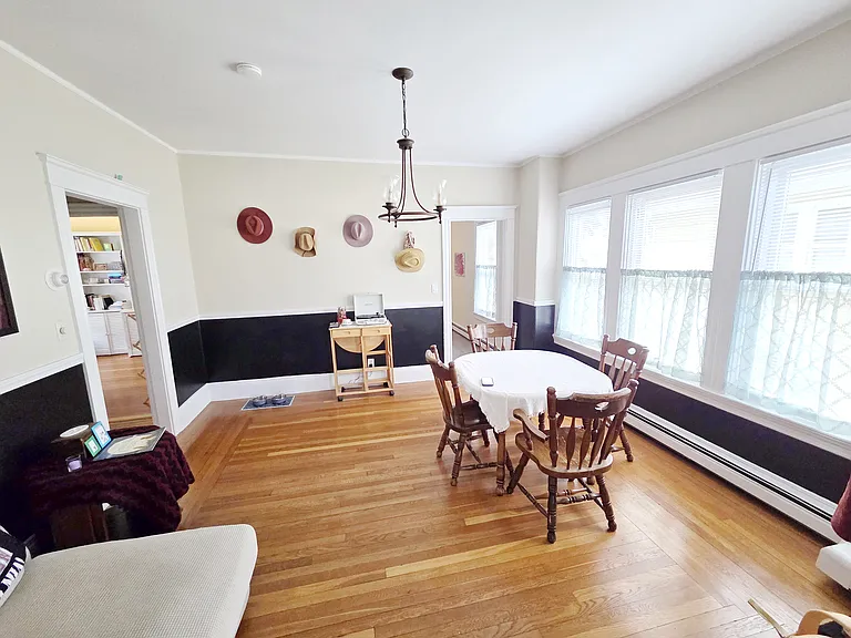 23 Ogden St #2 — Photo 2