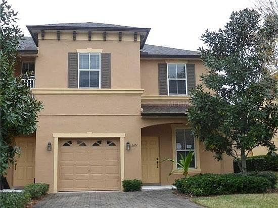 Front of townhome