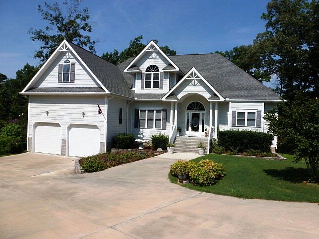1st image of 297 Woodhaven Ln