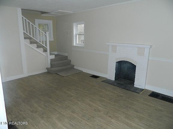 2nd image of 1718 Wilder Pl