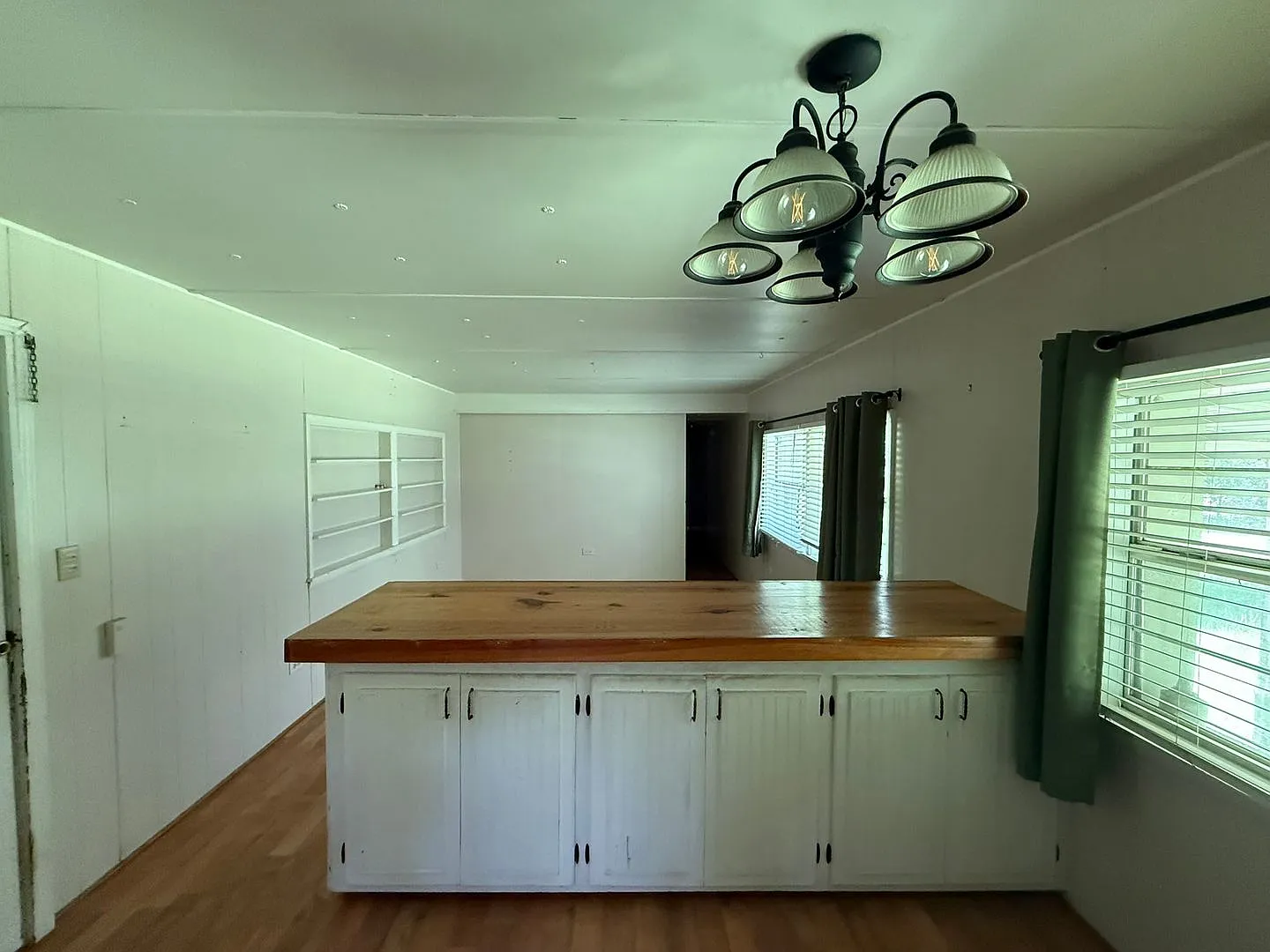 2058 Old Rocky Ford Rd — Photo 2