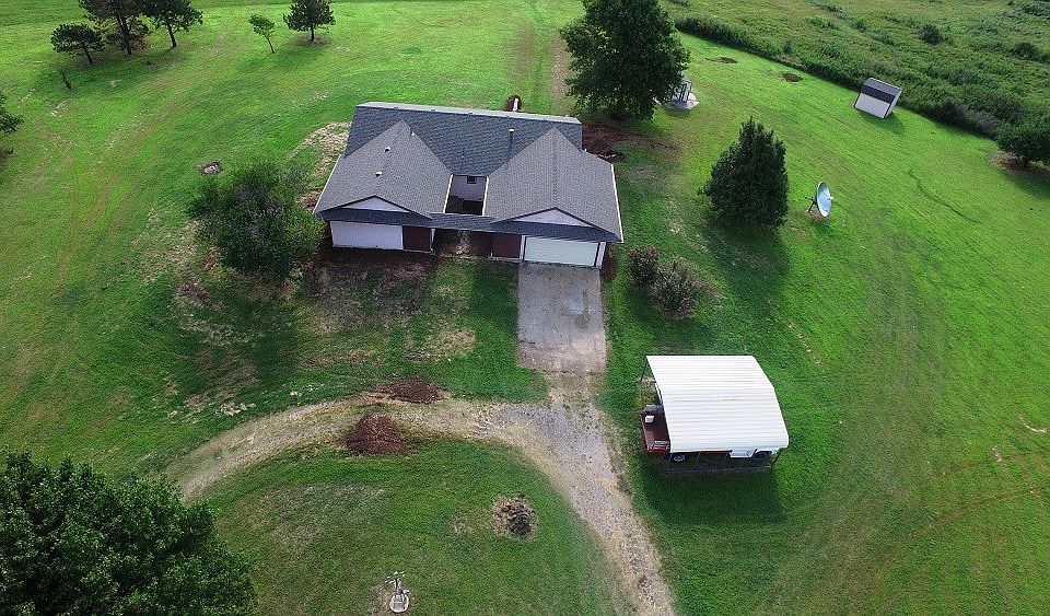 1st image of 6808 NE Wildlife Ln