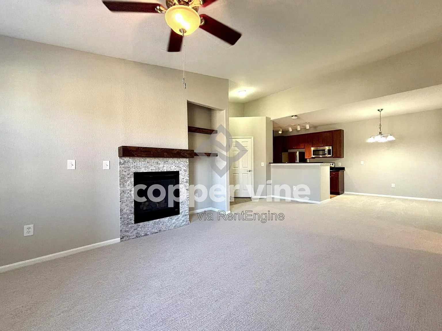2 bed, 2.0 bath, 1156 sqft, $1,965 — Photo 4