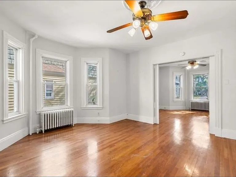 11 Dorset St #1 — Photo 1