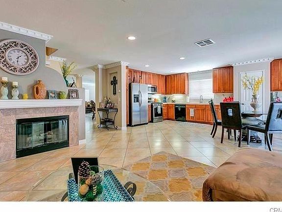 5th image of 13750 Sahara Ln
