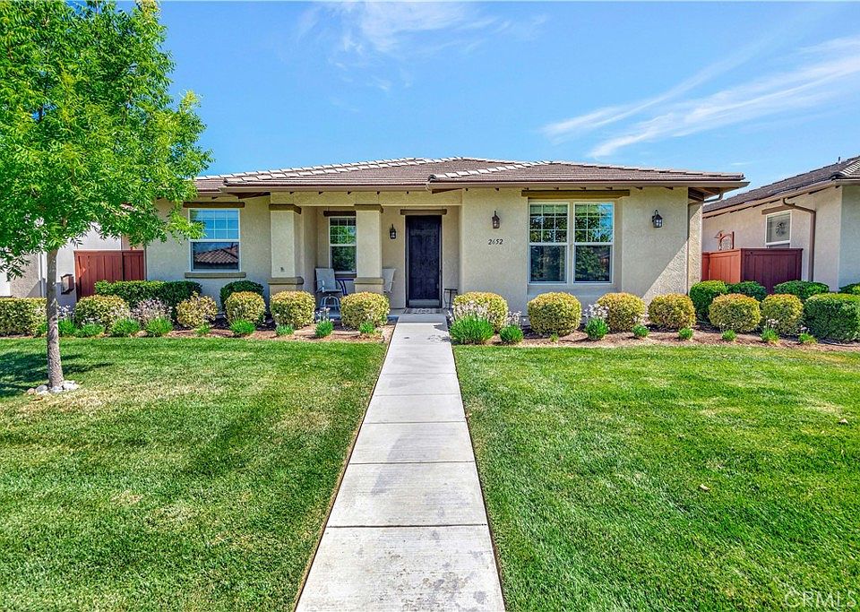 1st image of 2652 Benicia Ln