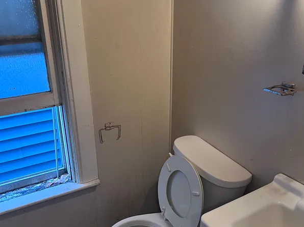 20 Peoria St APT 1, Buffalo, NY 14207