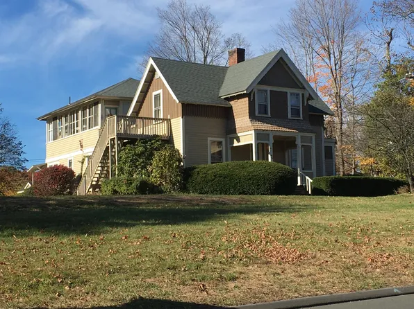 225 Salmon Brook St #6, Granby, CT 06035