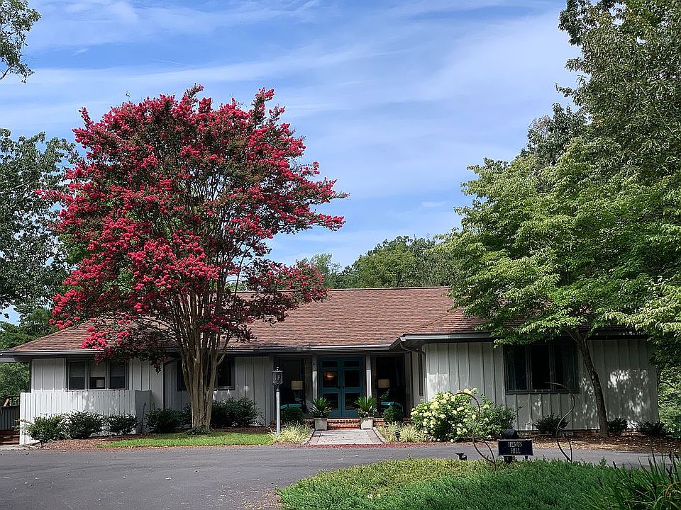 2nd image of 494 Chesapeake Dr