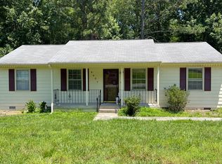 9037 Lost Forest Dr, North Chesterfield, VA 23237