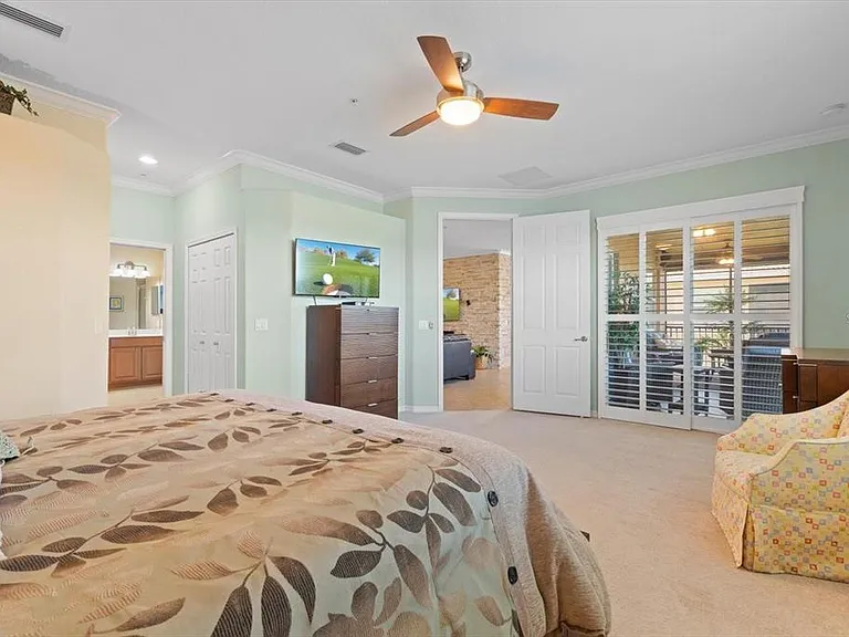416 Winding Brook Ln #102 — Photo 28