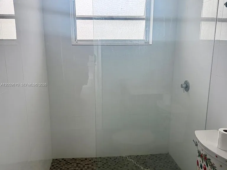 1736 SW 19th St #404 — Photo 12