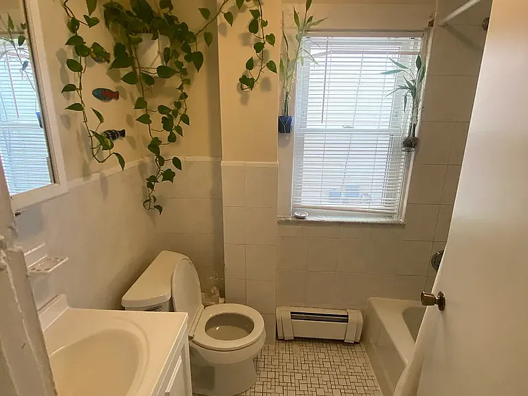 81 Yorktown St #1 — Photo 12