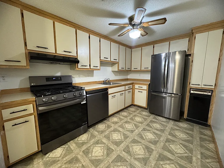 118 Bluestone Dr #118 — Photo 12