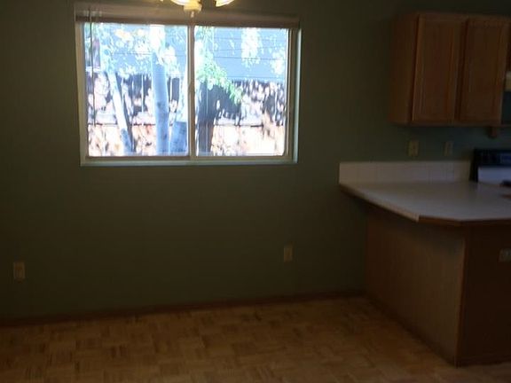 3rd image of 2108 E Lacrosse Ave