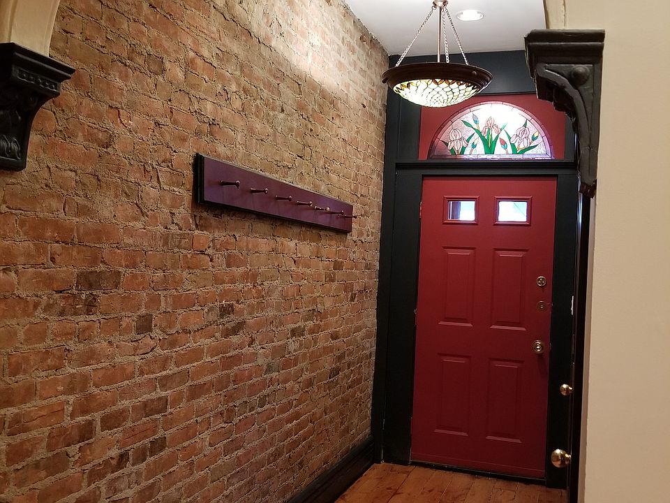 Welcome - The Entry