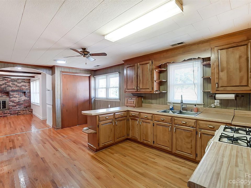 604 E Ave, Bessemer City, NC 28016 Zillow