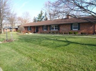 7990 Brainard Woods Dr, Dayton, OH 45458