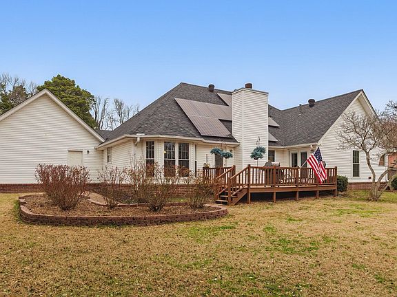 2nd image of 3403 Meadow Creek Dr