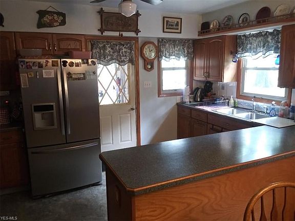 5th image of 763 E Tuscarawas Ave