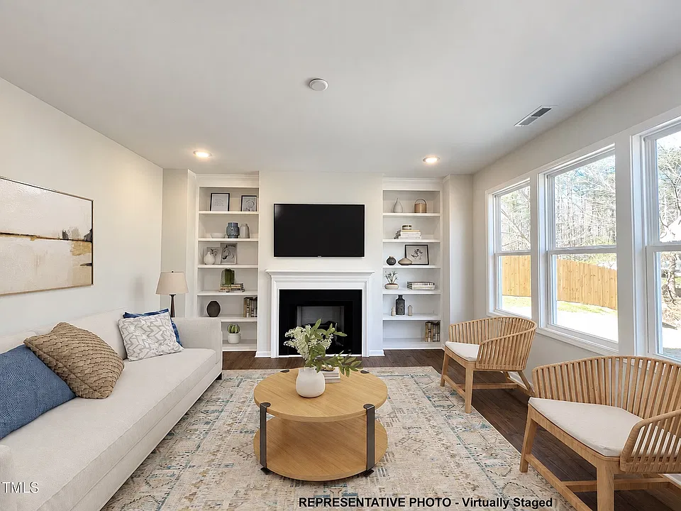 23 Olde Place Dr